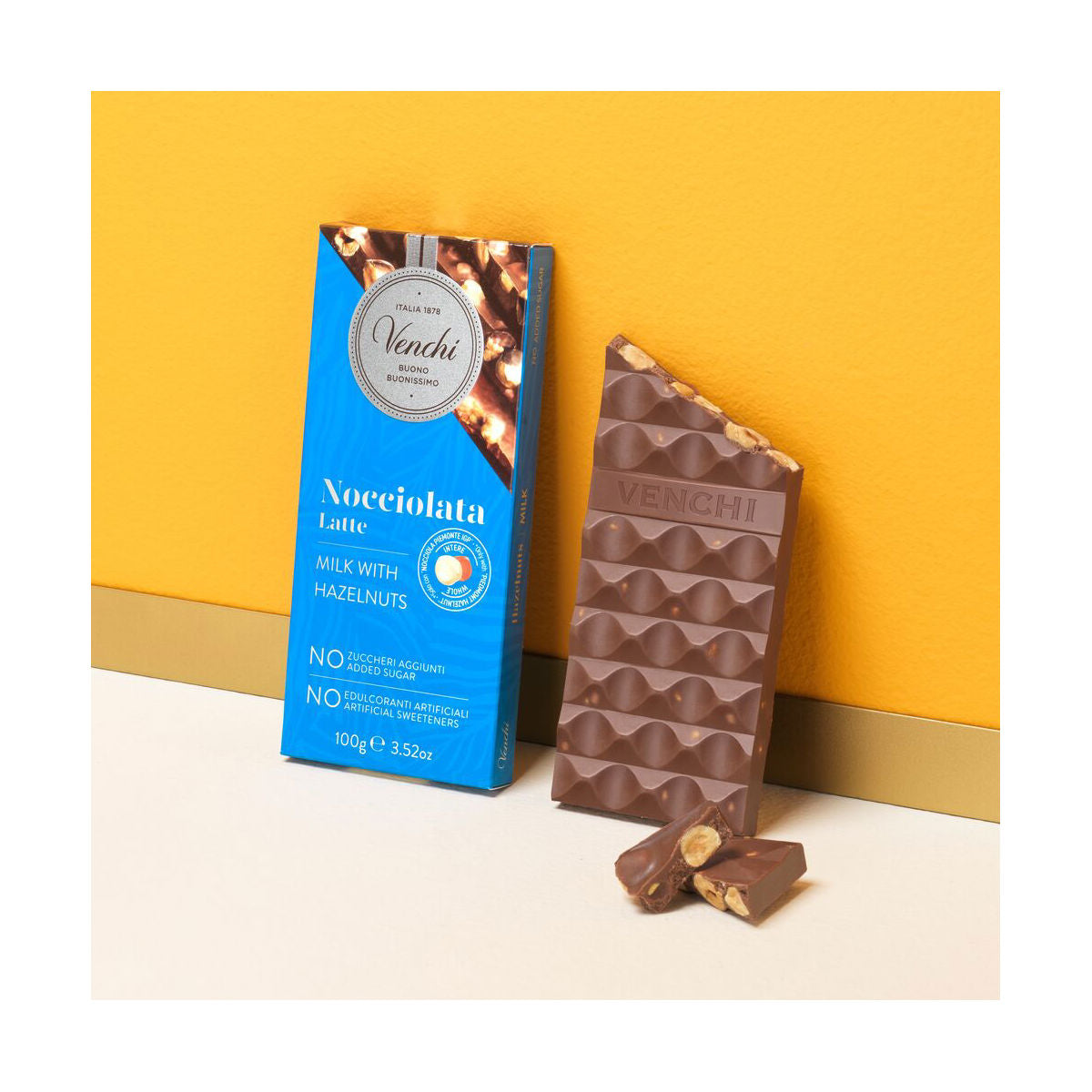 Venchi Milk & Hazelnuts Chocolate Bar